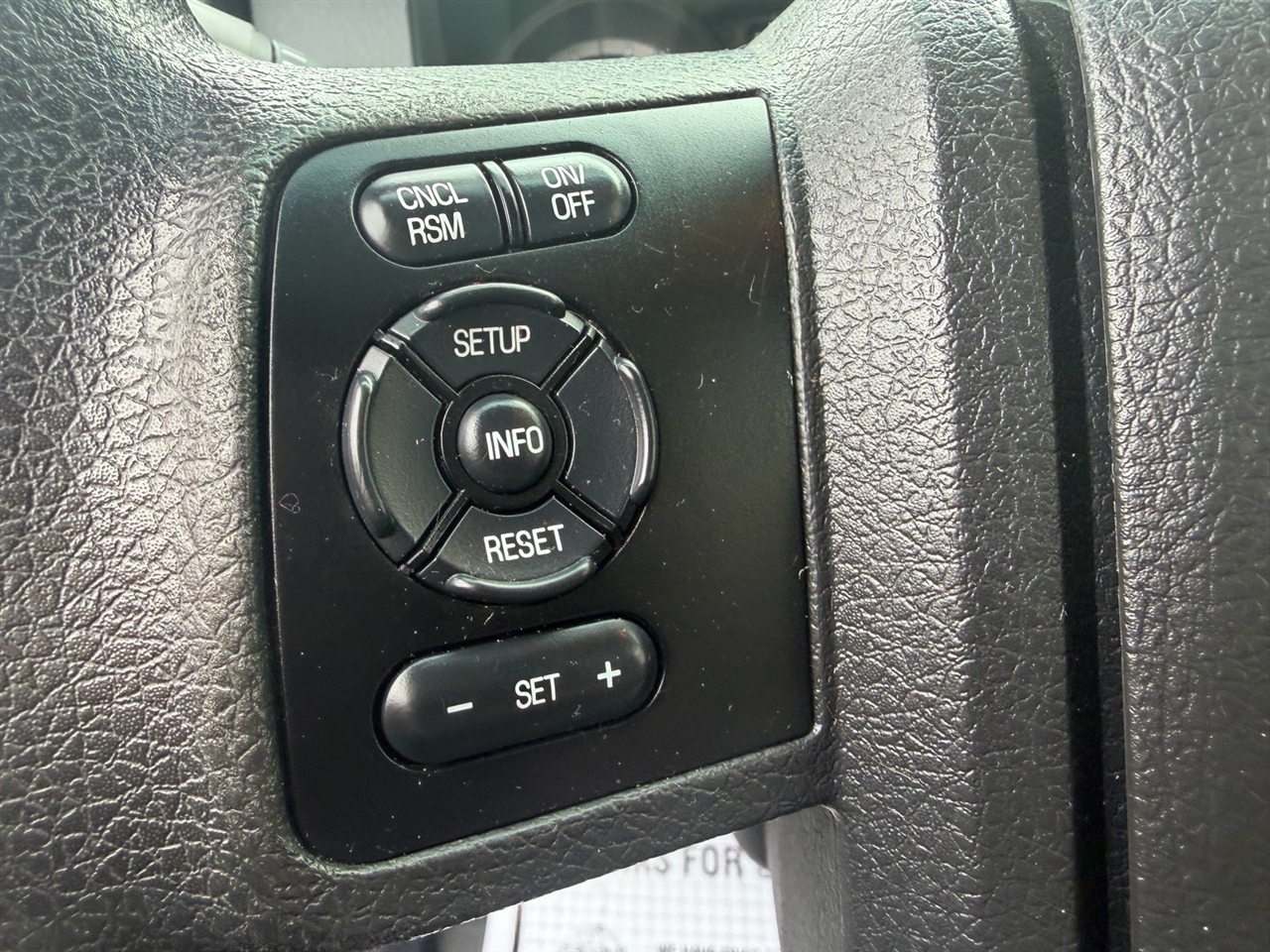 Ford Super Duty F-250 SRW 4WD Crew Cab 172" XL 2015