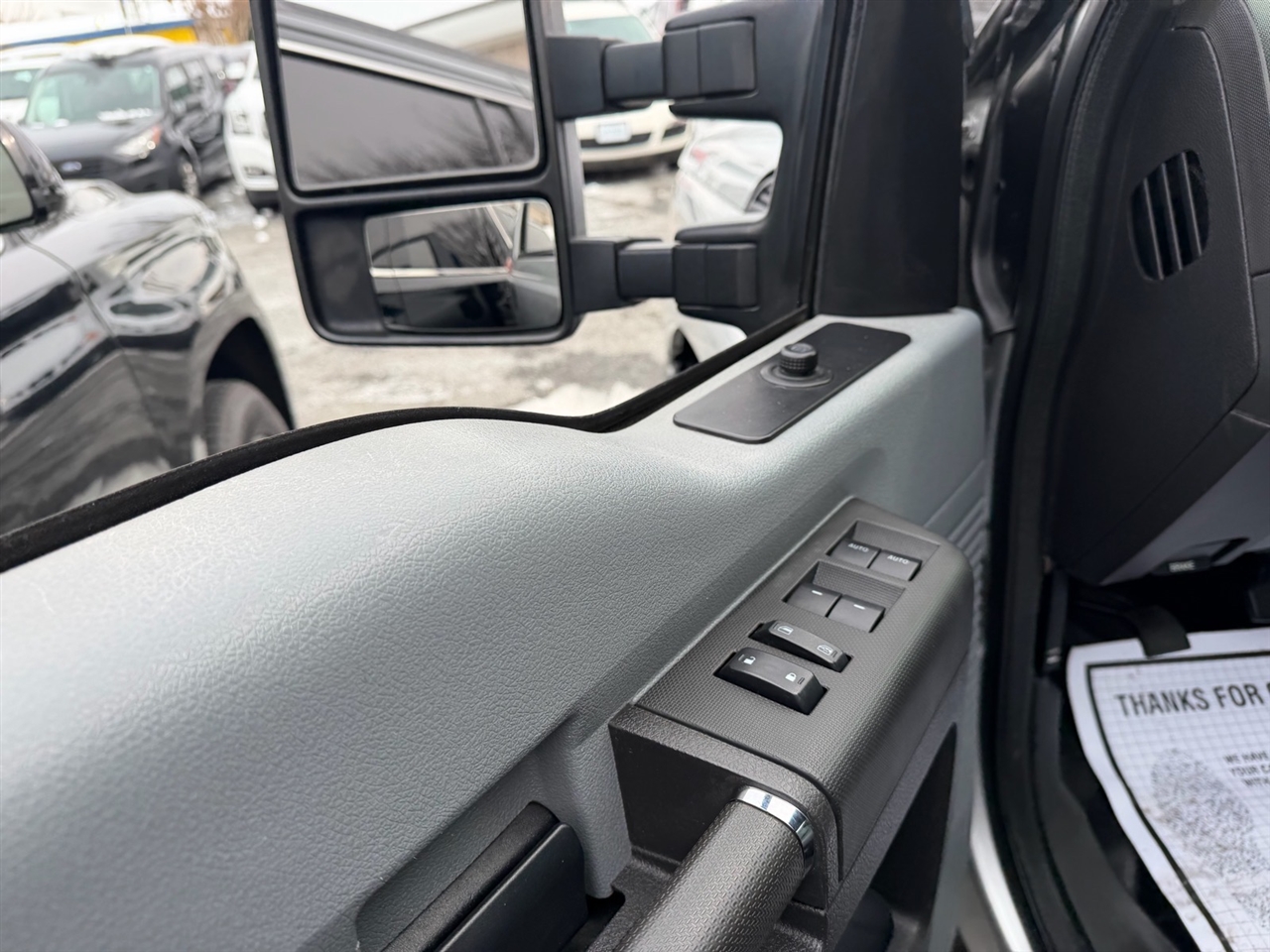 Ford Super Duty F-250 SRW 4WD Crew Cab 172" XL 2015