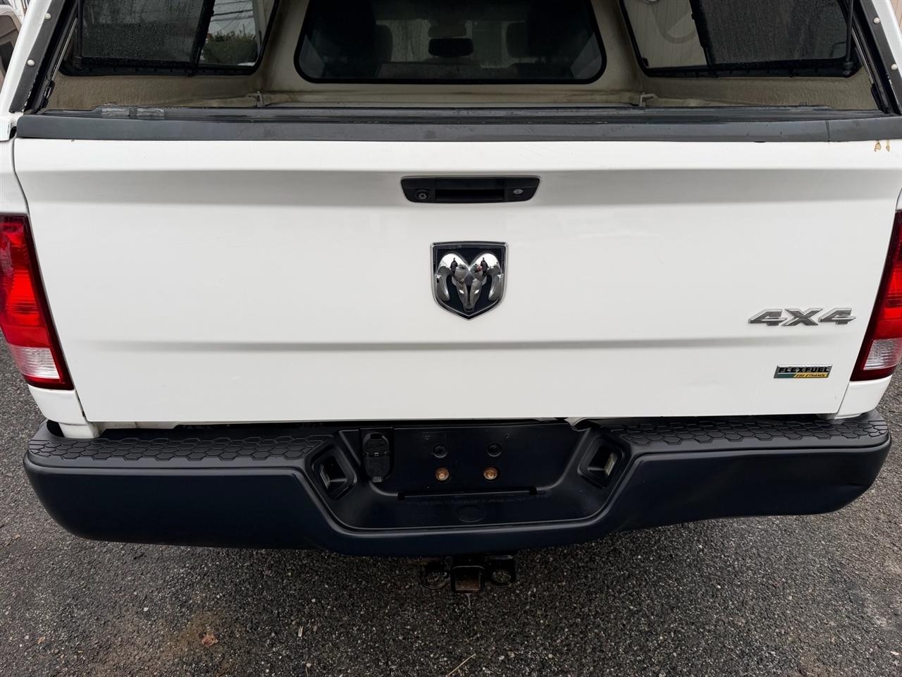 RAM 1500 Tradesman 4x4 Quad Cab 6'4" Box 2018