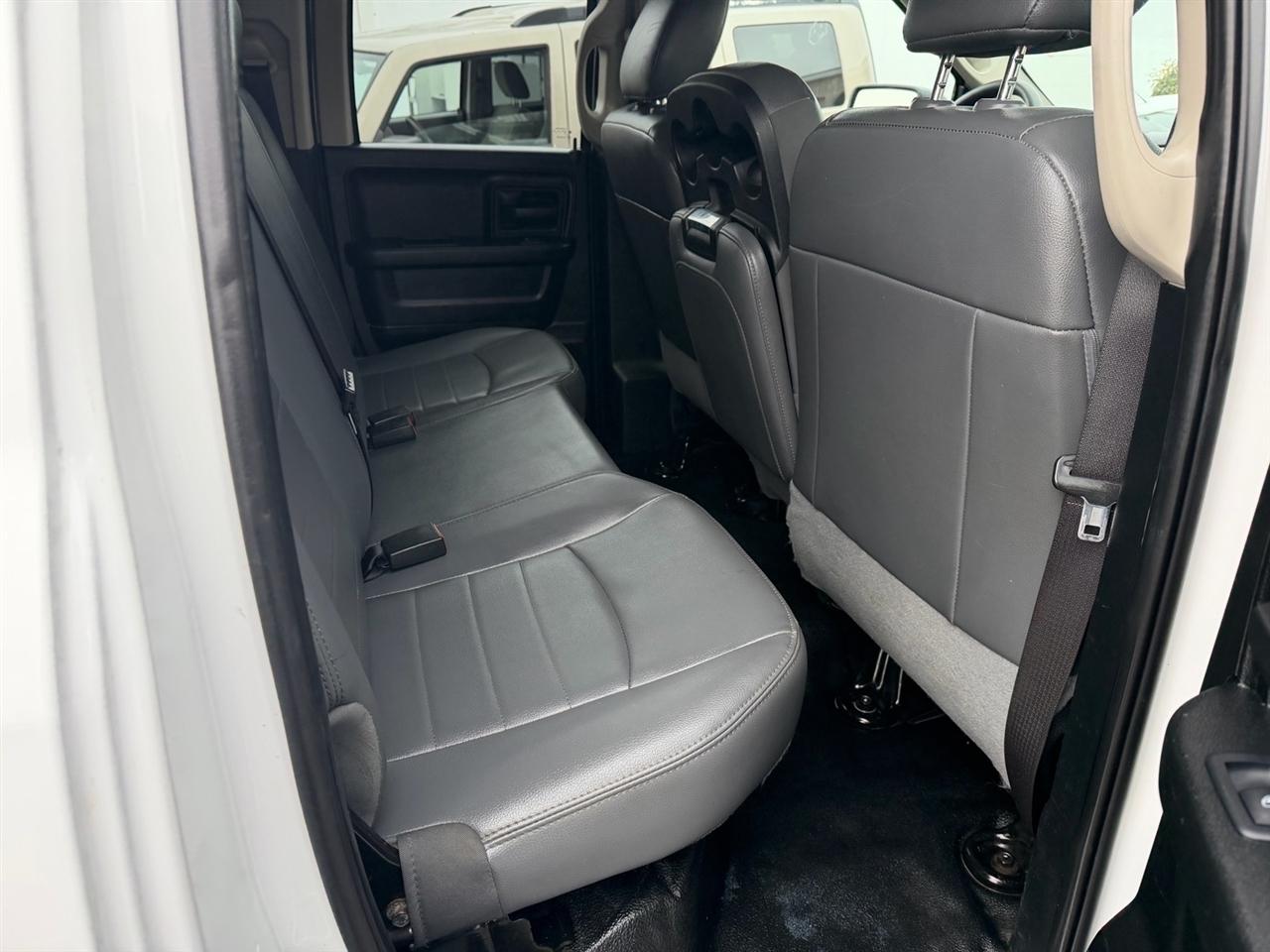 RAM 1500 Tradesman 4x4 Quad Cab 6'4" Box 2018
