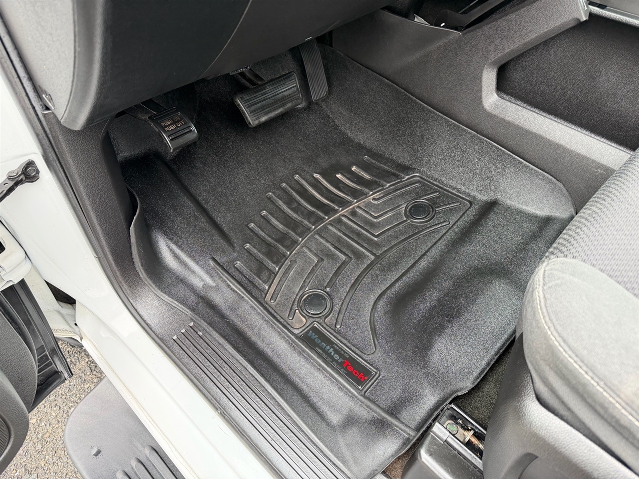 Chevrolet Silverado 3500HD 4WD Crew Cab 153.7" LT 2016