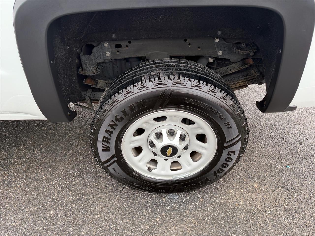 Chevrolet Silverado 3500HD 4WD Crew Cab 153.7" LT 2016