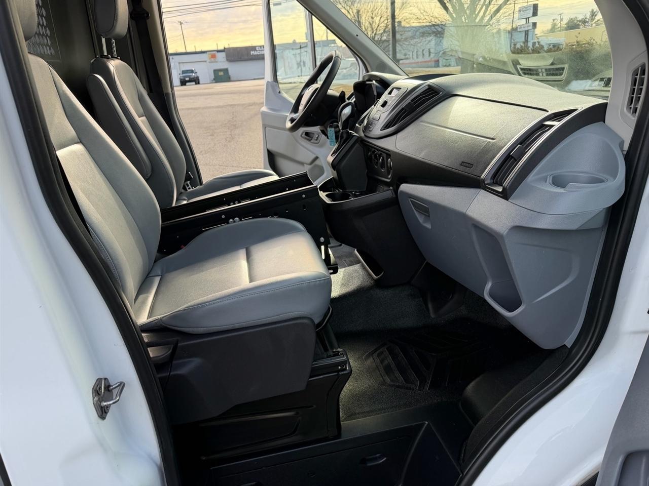 Ford Transit Cargo Van T-150 130" Med Rf 8600 GVWR Sliding RH Dr 2016