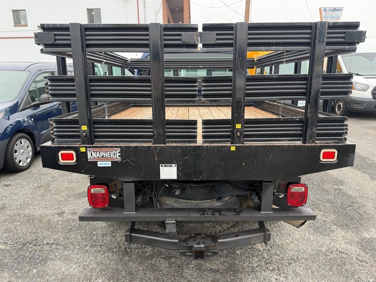 Ford Super Duty F-250 SRW 2WD Reg Cab 137" XLT 2012