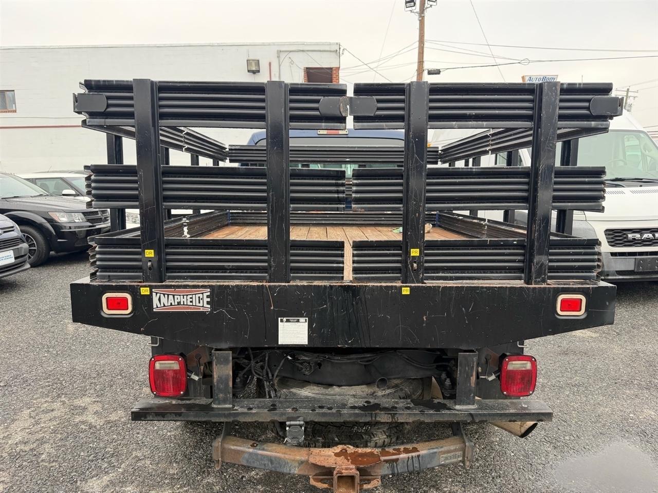 Ford Super Duty F-250 SRW 2WD Reg Cab 137" XLT 2012