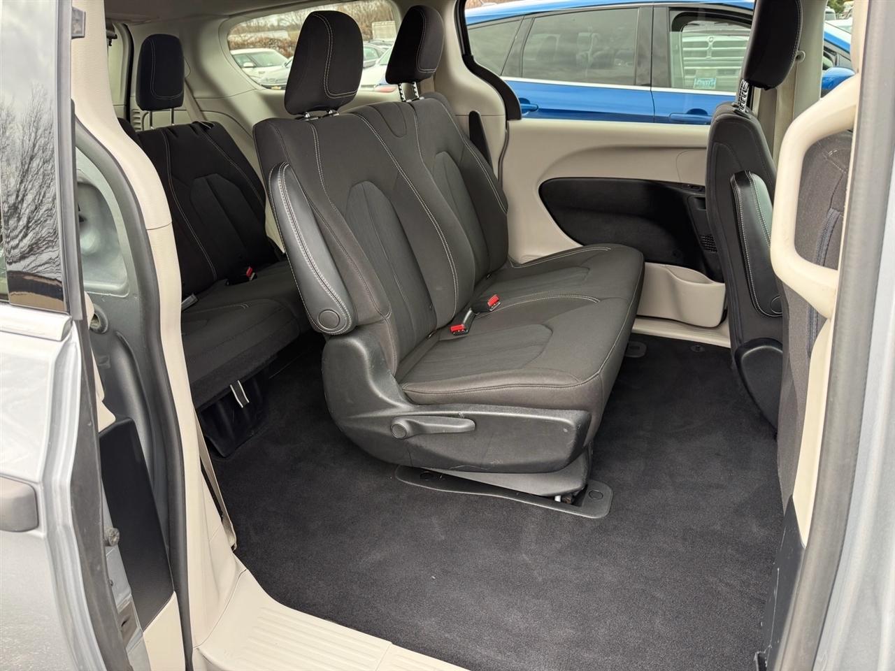 Chrysler Voyager L FWD 2020