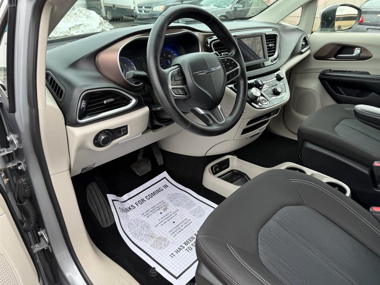 Chrysler Voyager L FWD 2020