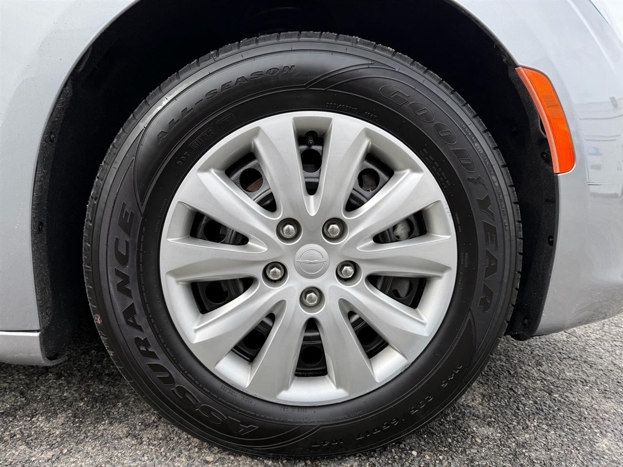 Chrysler Voyager L FWD 2020