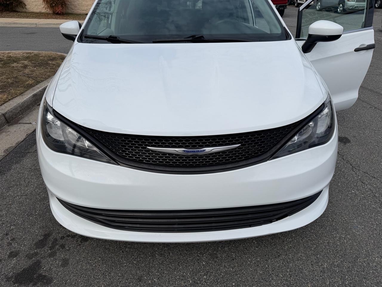 Chrysler Voyager L FWD 2020