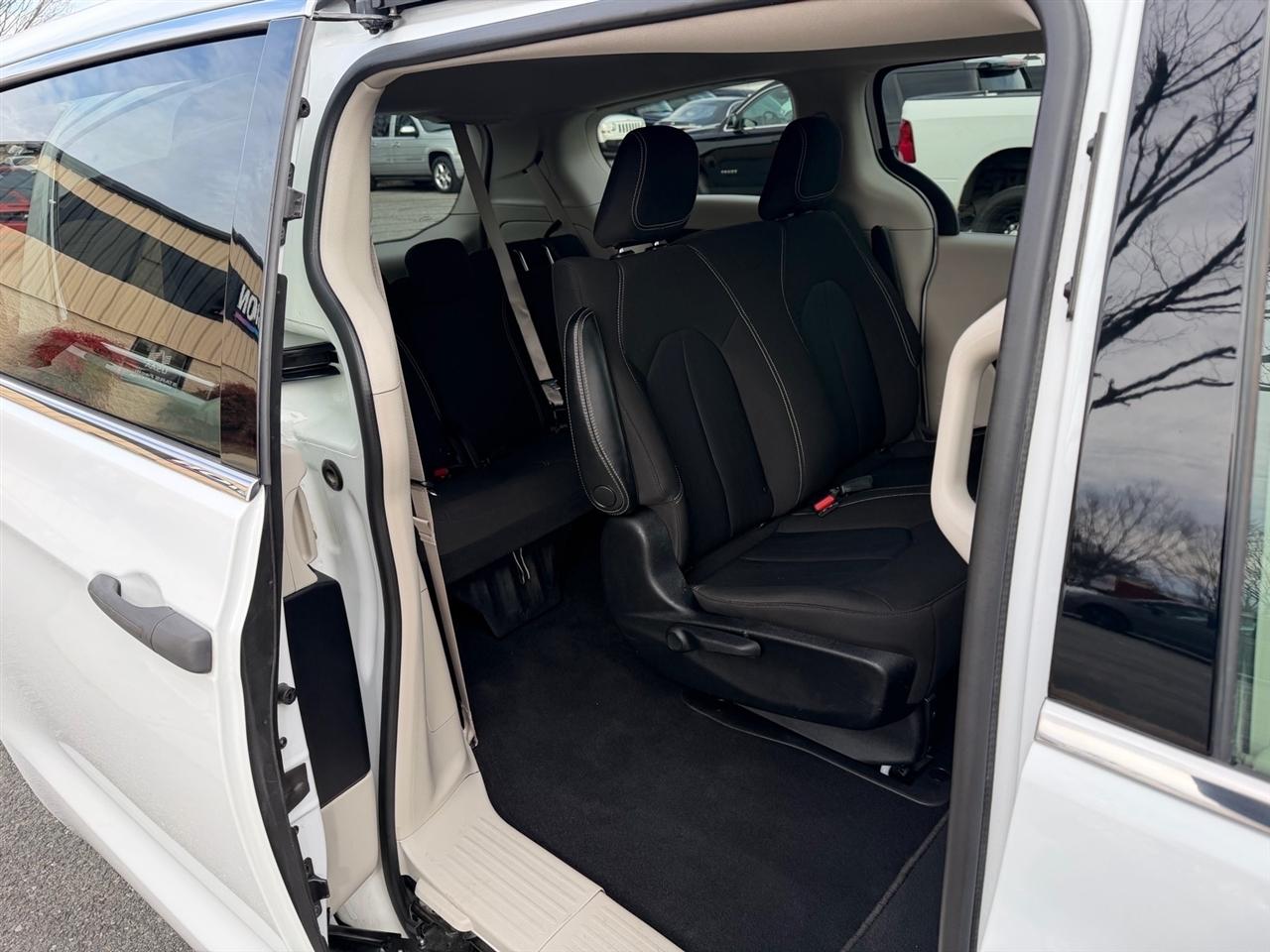 Chrysler Voyager L FWD 2020