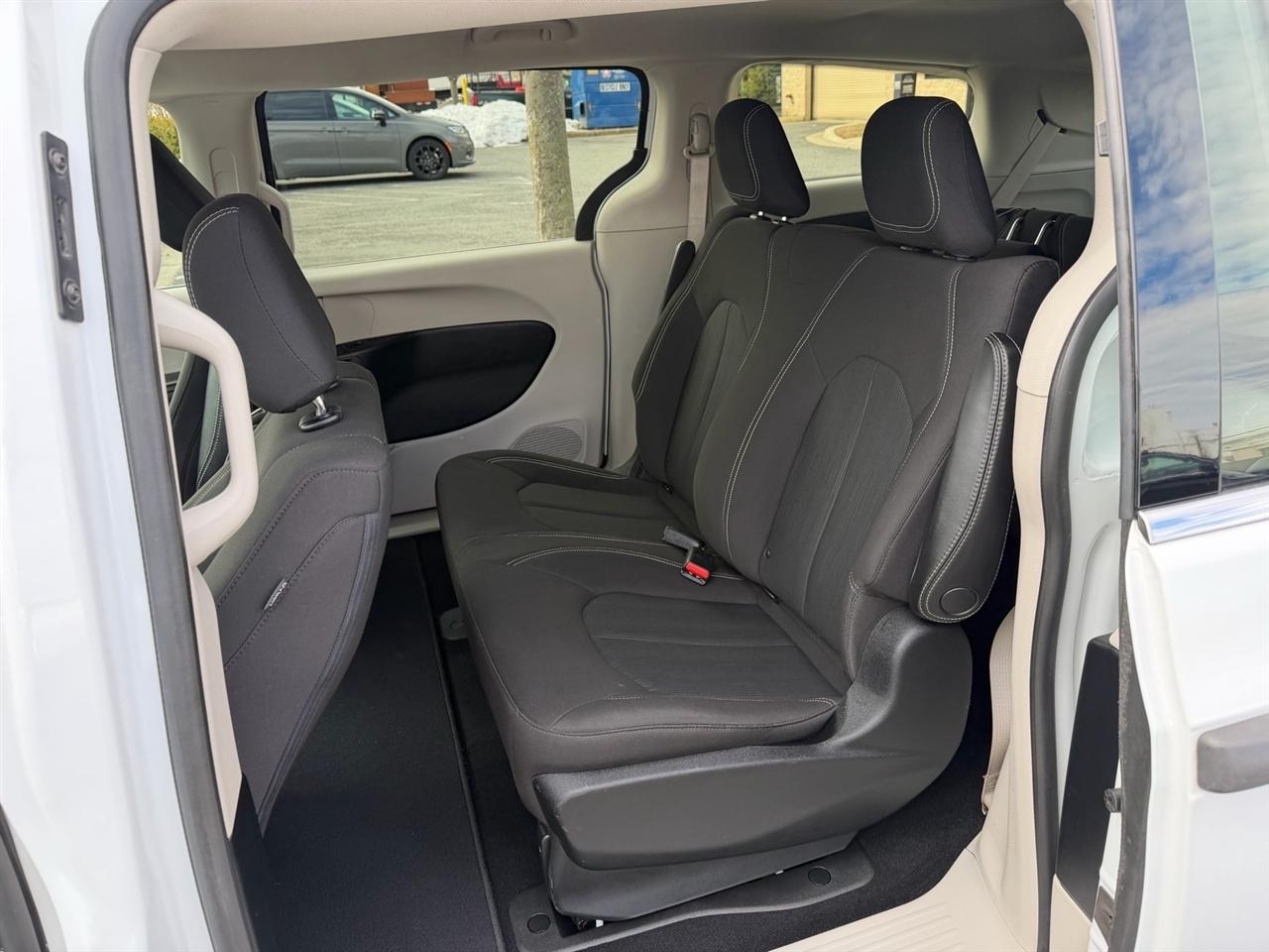 Chrysler Voyager L FWD 2020