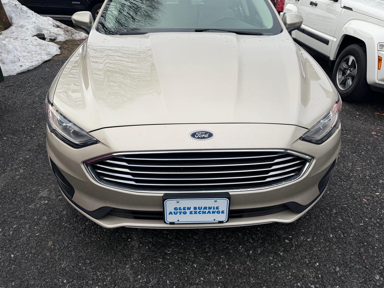 Ford Fusion S FWD 2019