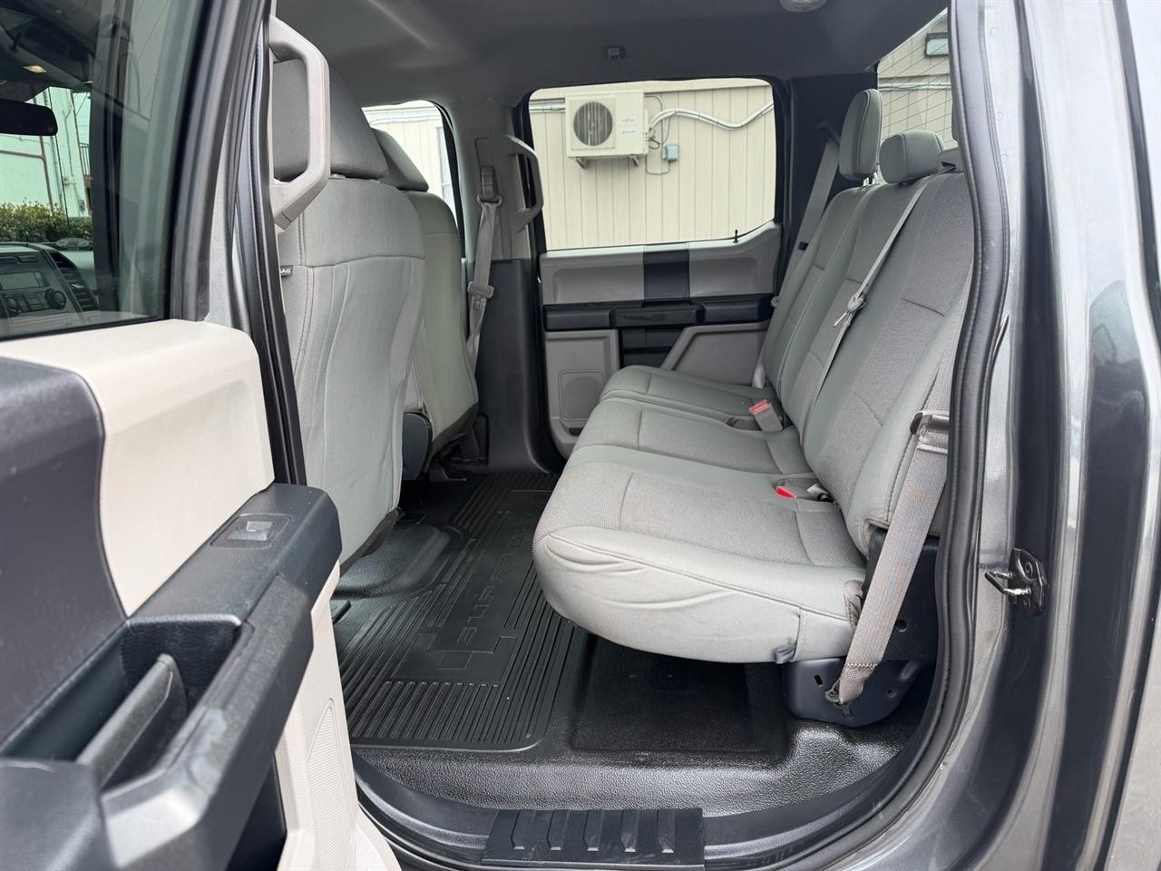 Ford Super Duty F-350 SRW XL 4WD Crew Cab 6.75' Box 2019