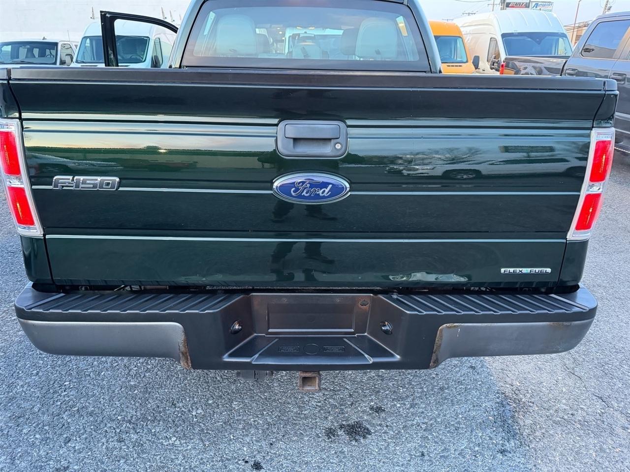 Ford F-150 4WD SuperCrew 145" Platinum 2014