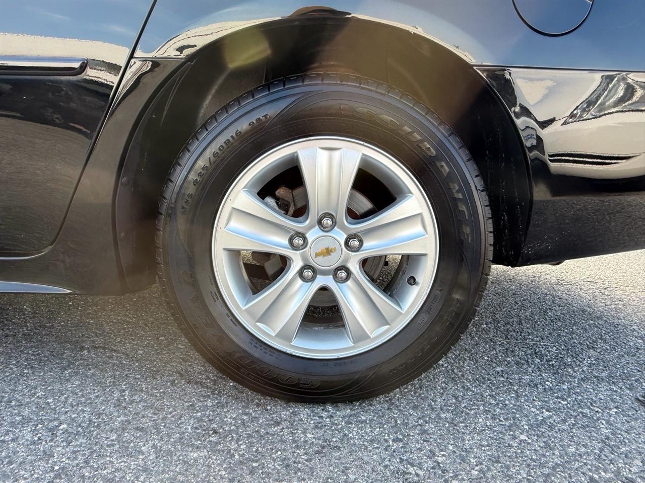 Chevrolet Impala 4dr Sdn LS Fleet 2013