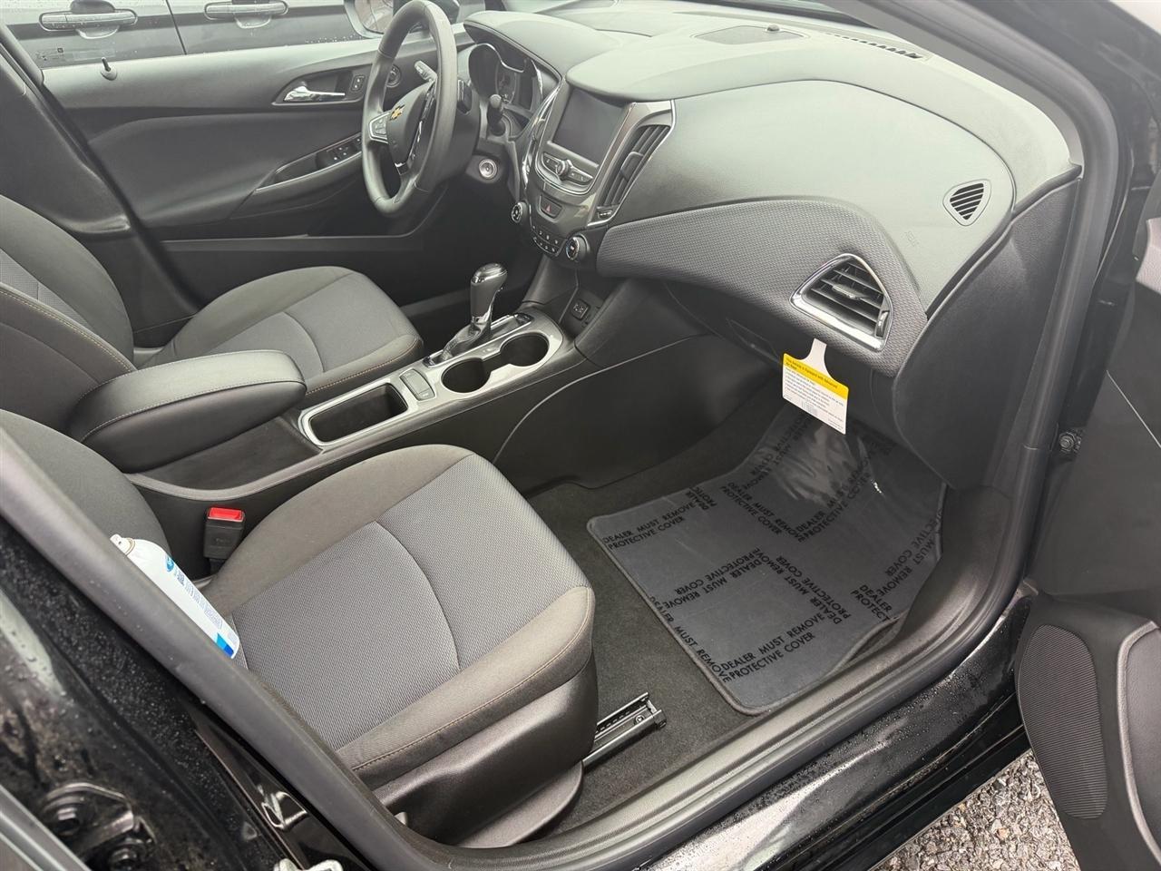 Chevrolet Cruze 4dr Sdn LS 2019