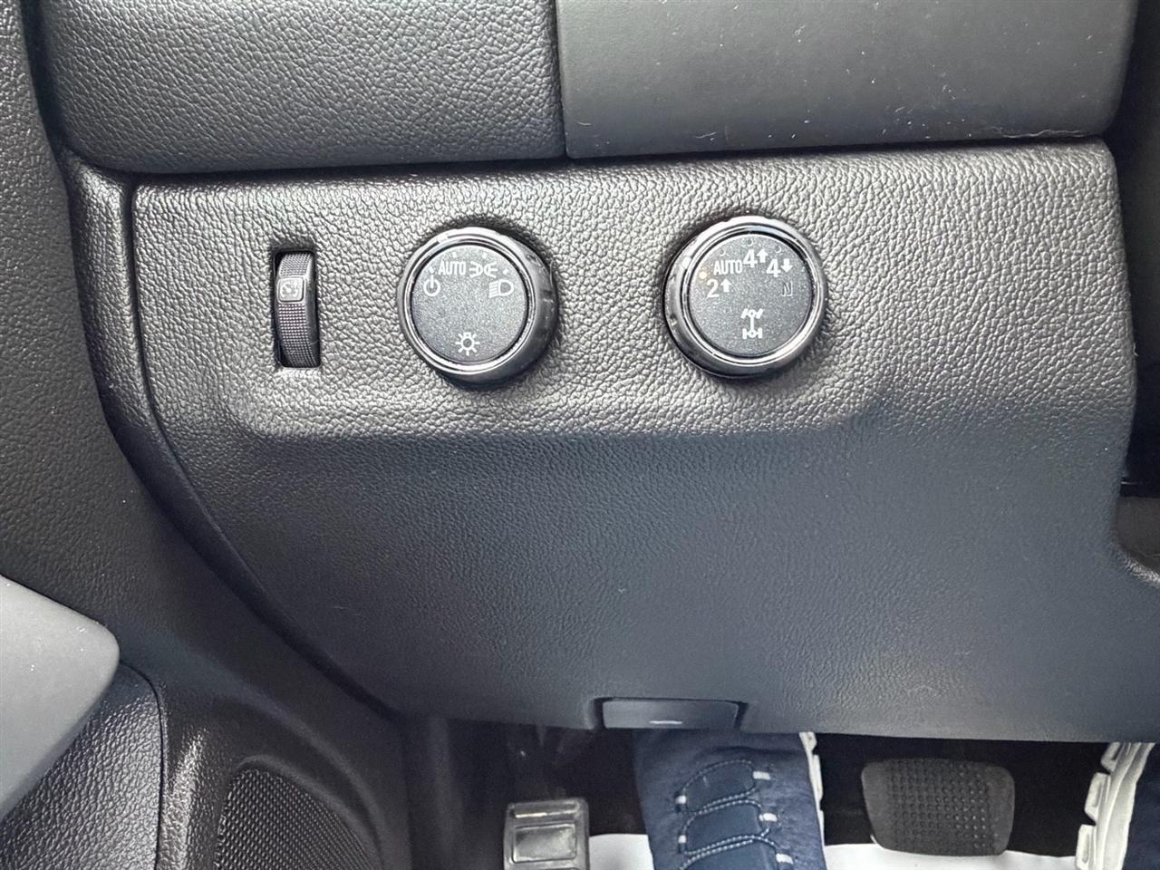 Chevrolet Colorado 4WD Crew Cab 128" LT 2021