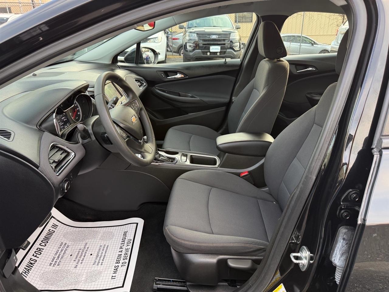 Chevrolet Cruze 4dr Sdn LS 2019