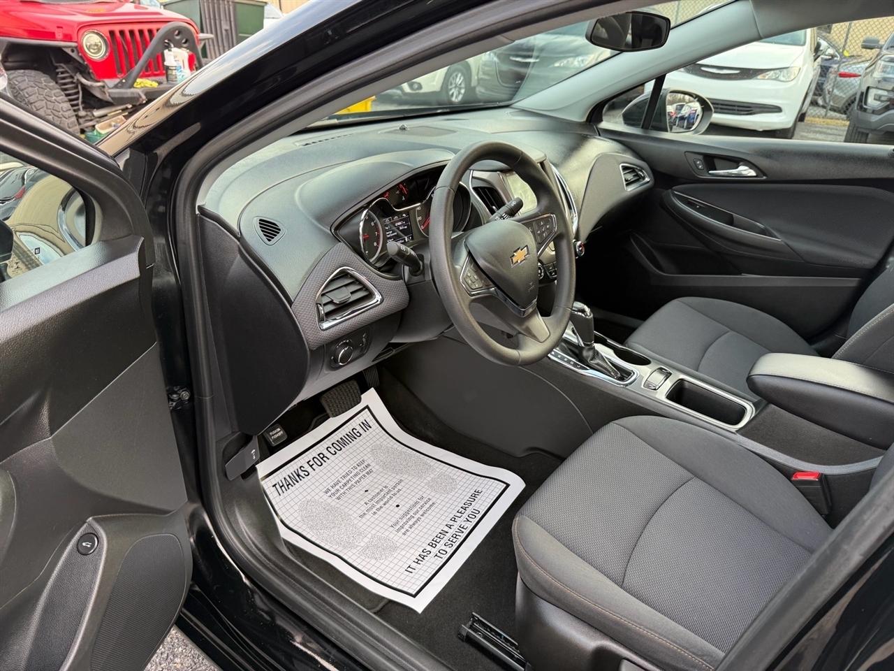 Chevrolet Cruze 4dr Sdn LS 2019