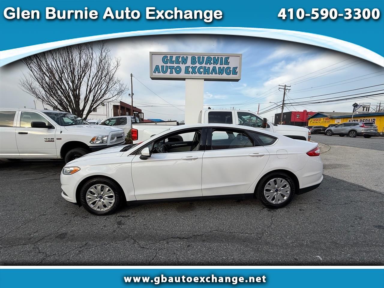 Ford Fusion 4dr Sdn S FWD 2014
