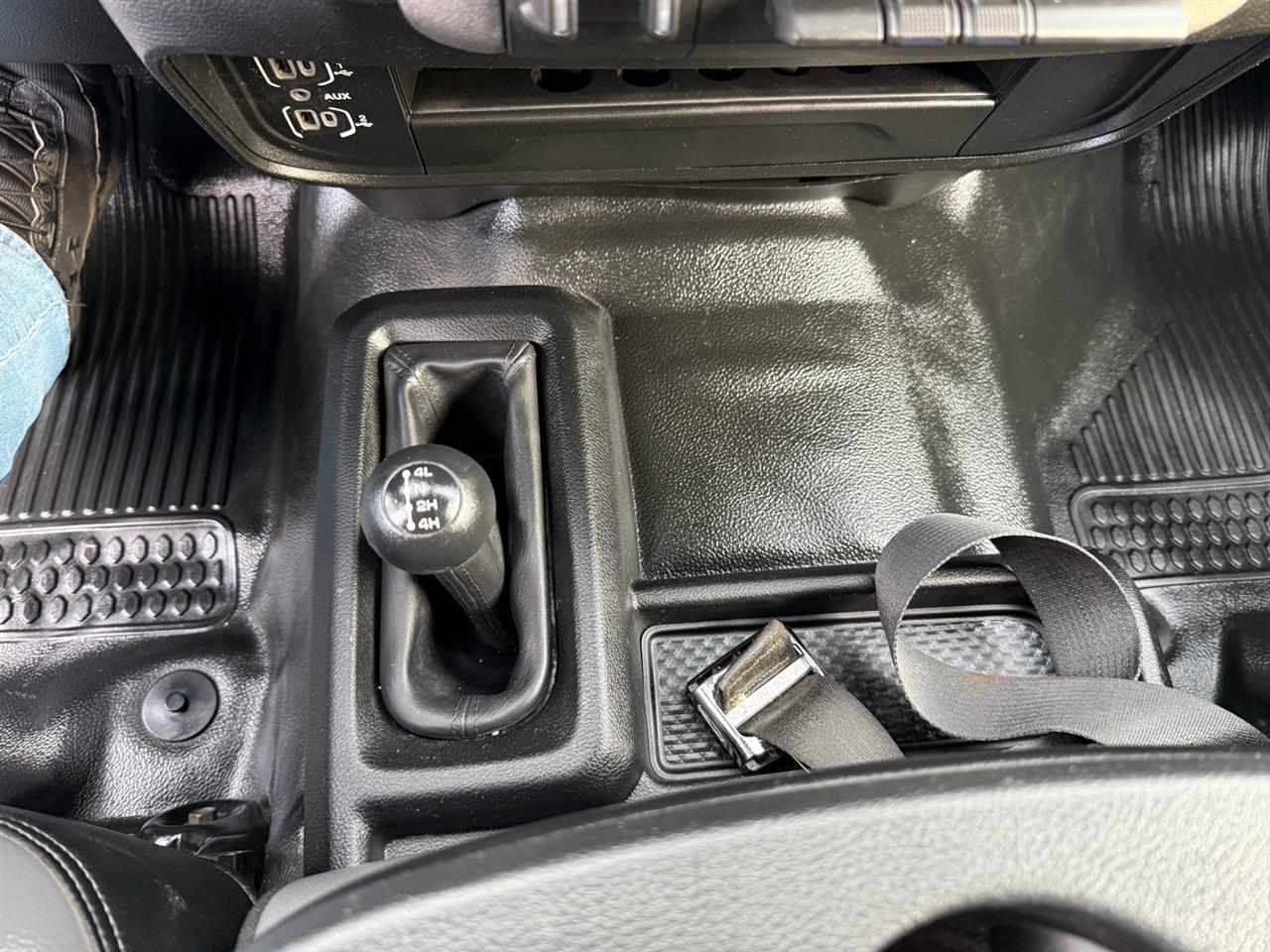 RAM 2500 Tradesman 4x4 Crew Cab 8' Box 2022