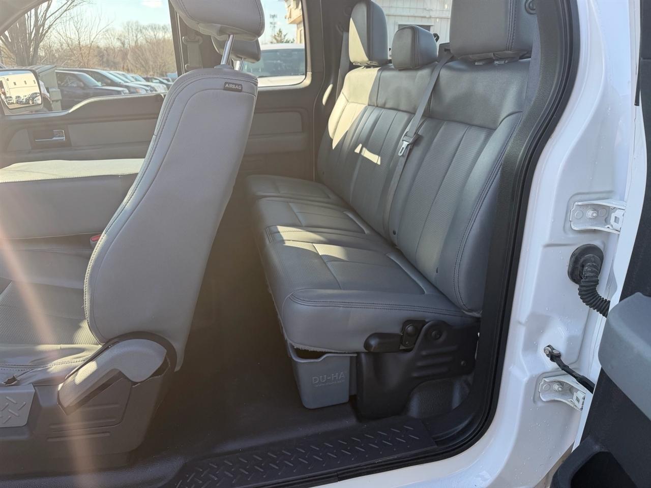 Ford F-150 4WD SuperCab 145" Lariat 2014