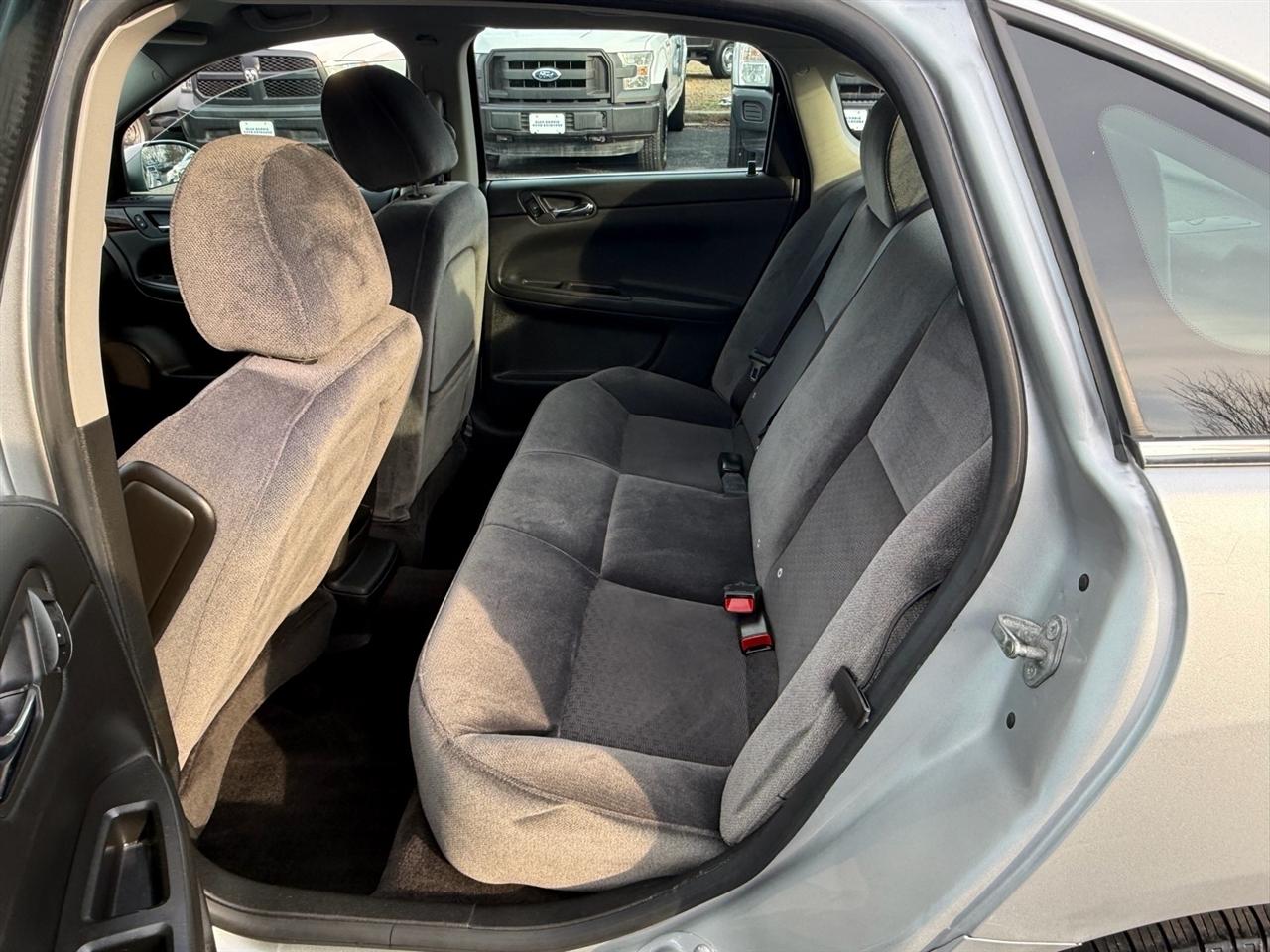 Chevrolet Impala 4dr Sdn LS Fleet 2013