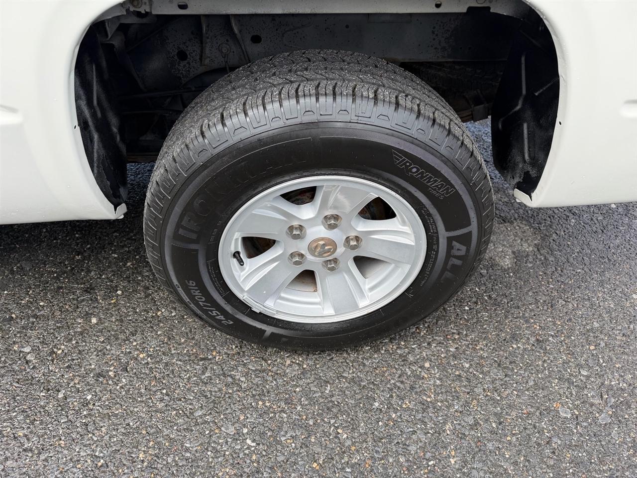 Dodge Dakota 2WD Crew Cab Bighorn/Lonestar 2009