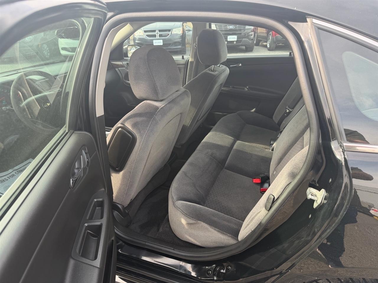 Chevrolet Impala 4dr Sdn LS Fleet 2012