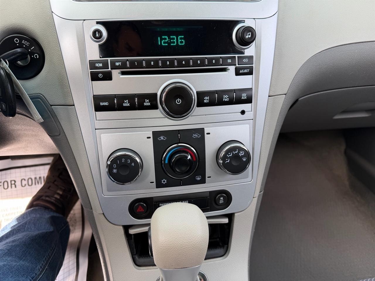 Chevrolet Malibu 4dr Sdn LS w/1FL 2012