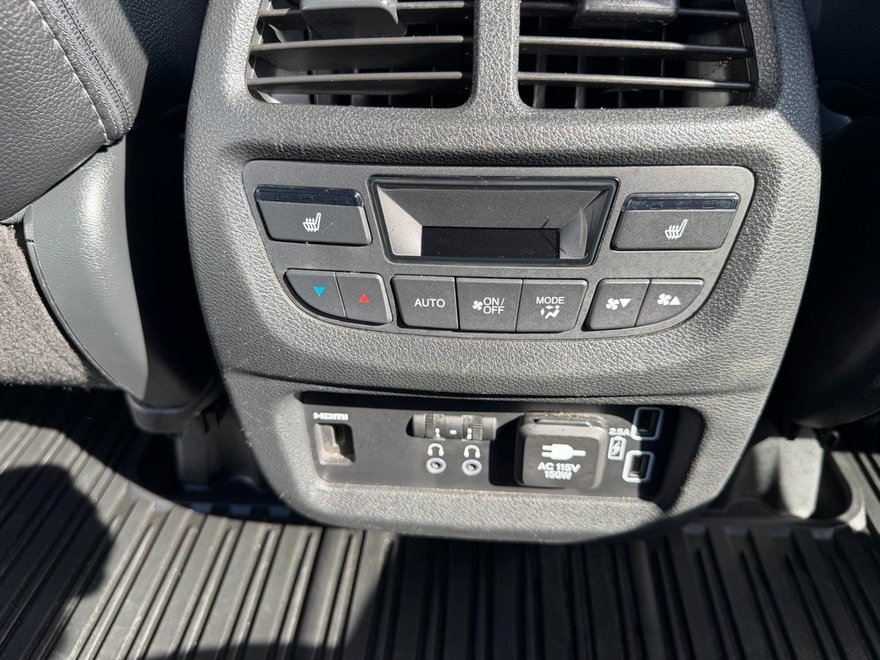 Honda Pilot Touring 7-Passenger AWD 2020