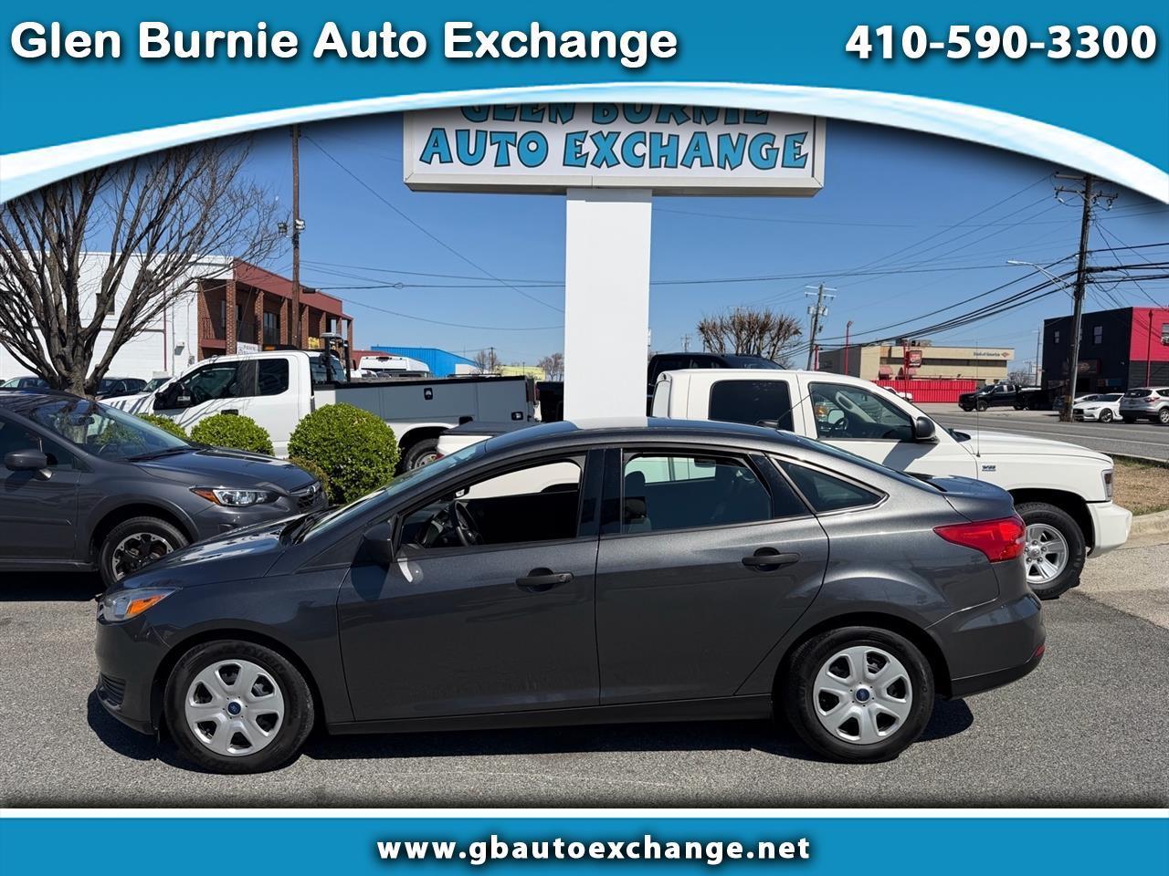 Ford Focus S Sedan 2017