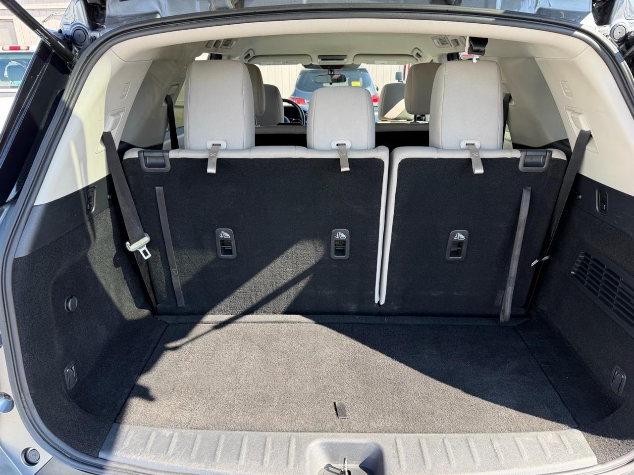 Nissan Pathfinder SV 4WD 2022