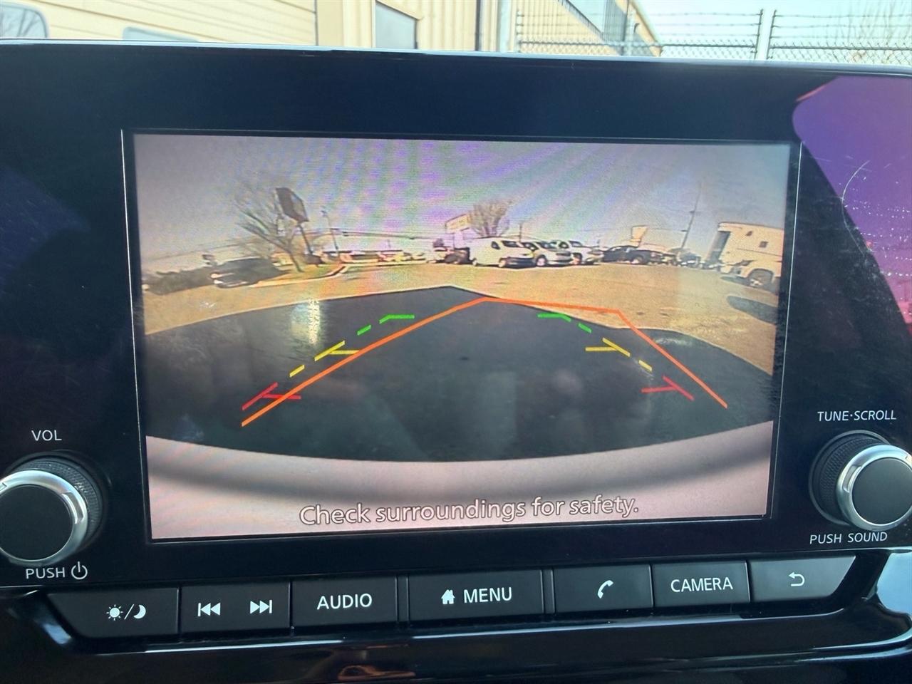 Nissan Pathfinder SV 4WD 2022