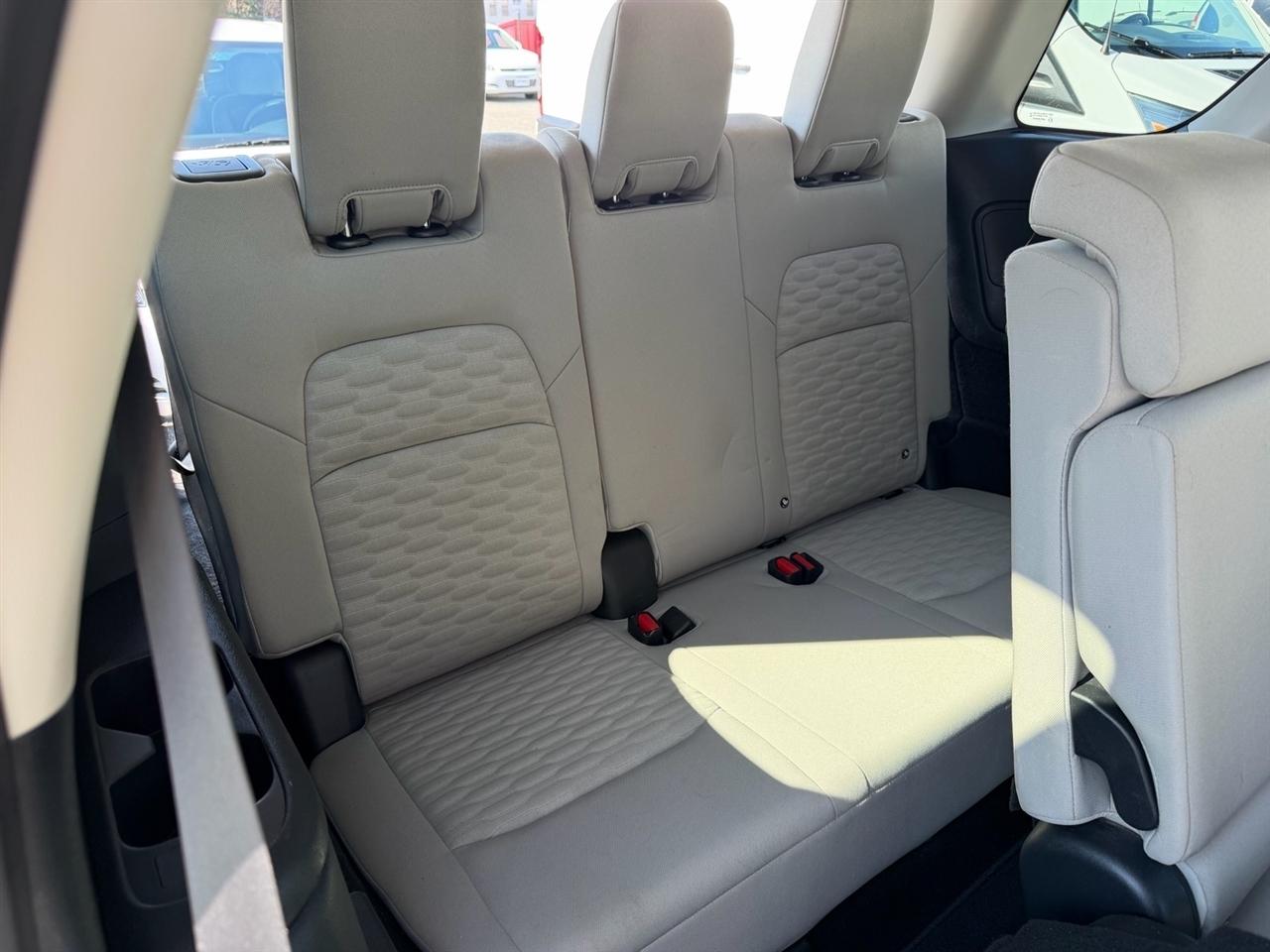 Nissan Pathfinder SV 4WD 2022