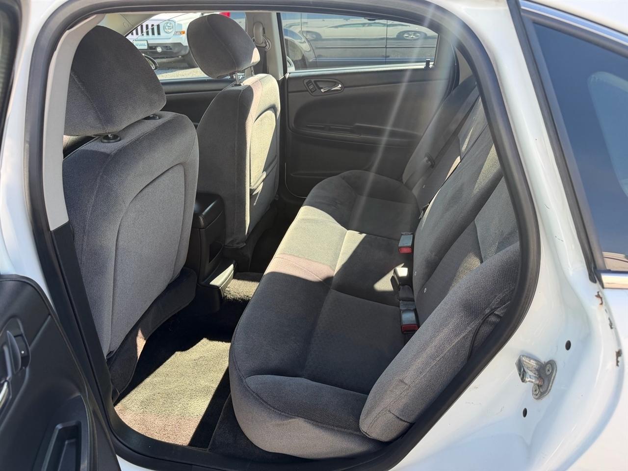 Chevrolet Impala 4dr Sdn LS Fleet 2012