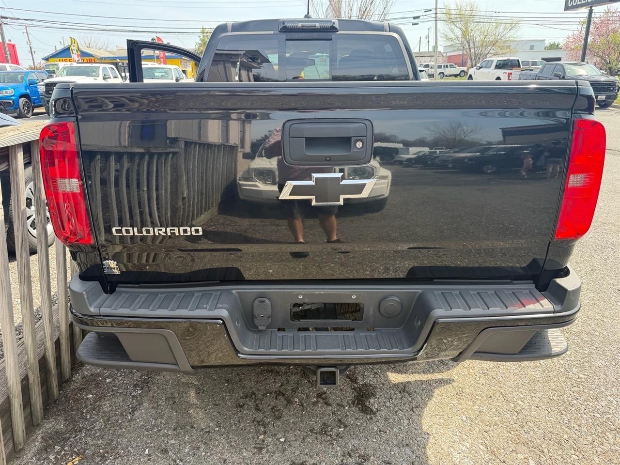 Chevrolet Colorado 4WD Crew Cab 141" Z71 2016