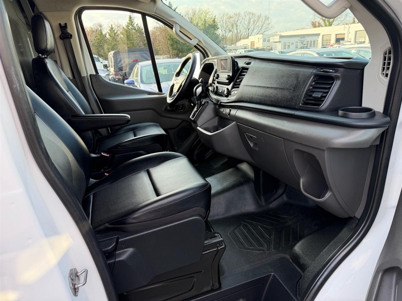 Ford Transit Cargo Van T-250 130" Low Rf 9070 GVWR RWD 2021