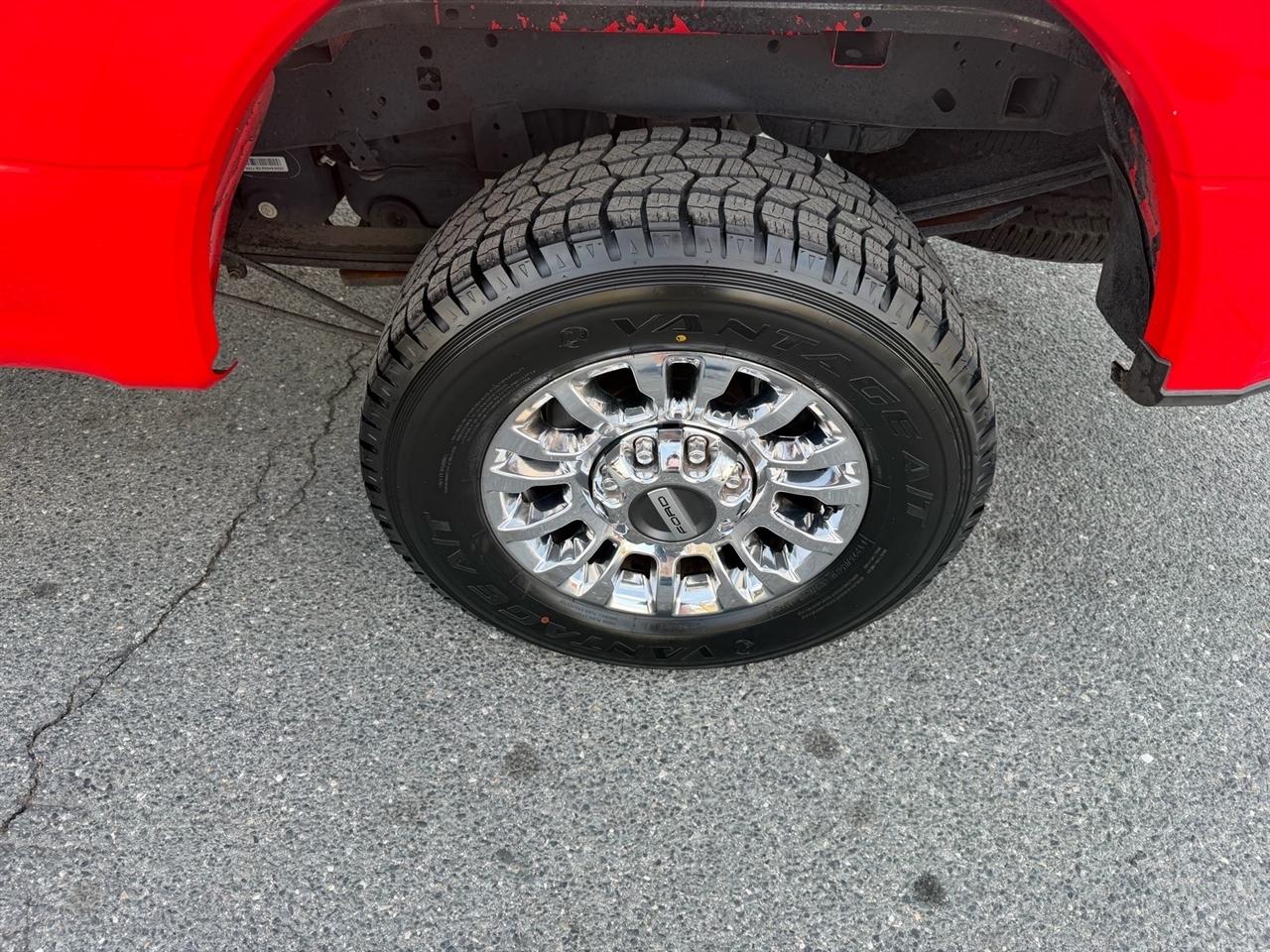 Ford Super Duty F-250 SRW King Ranch 4WD Crew Cab 8' Box 2021