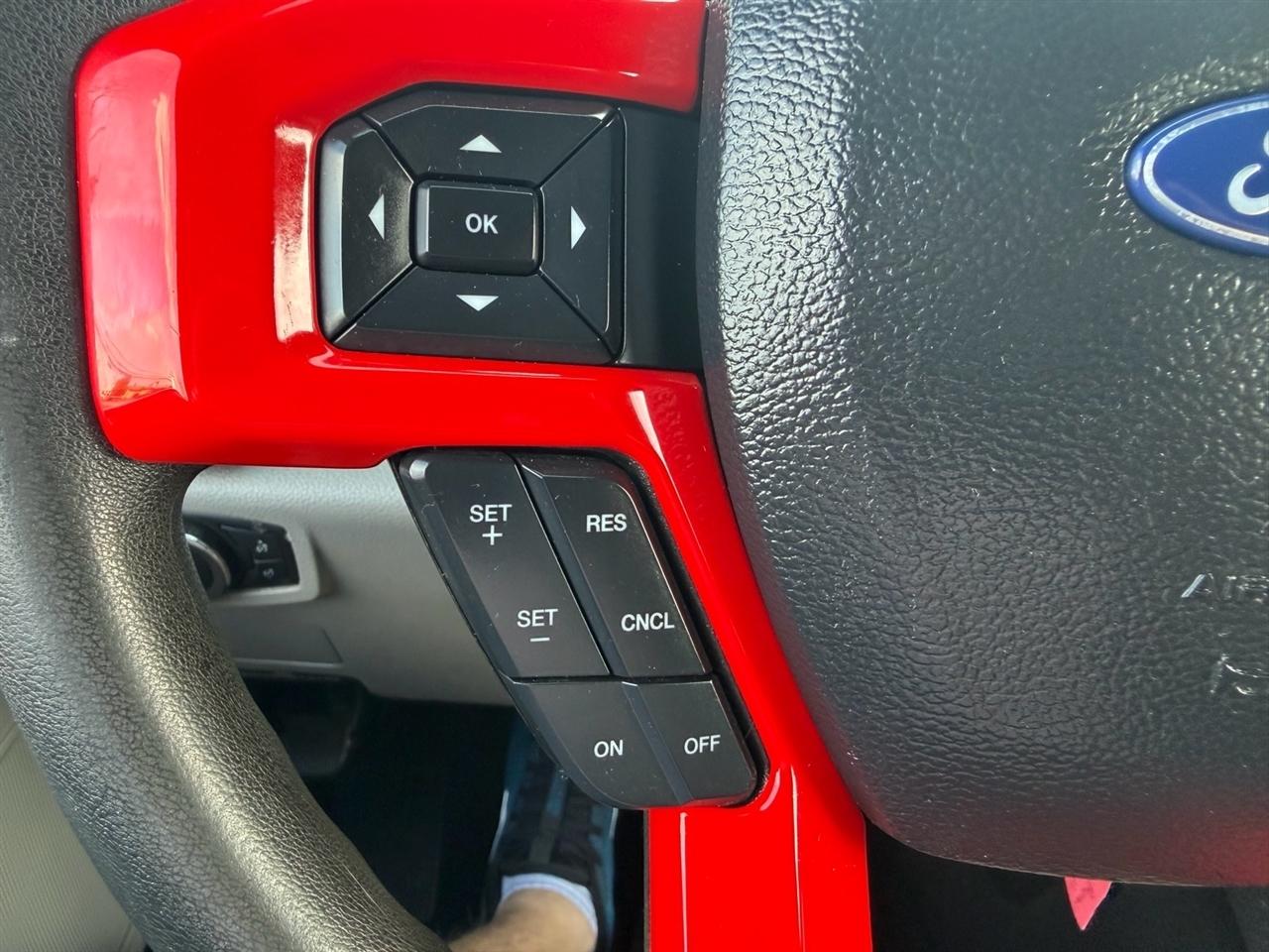 Ford Super Duty F-250 SRW XLT 4WD Crew Cab 8' Box 2021