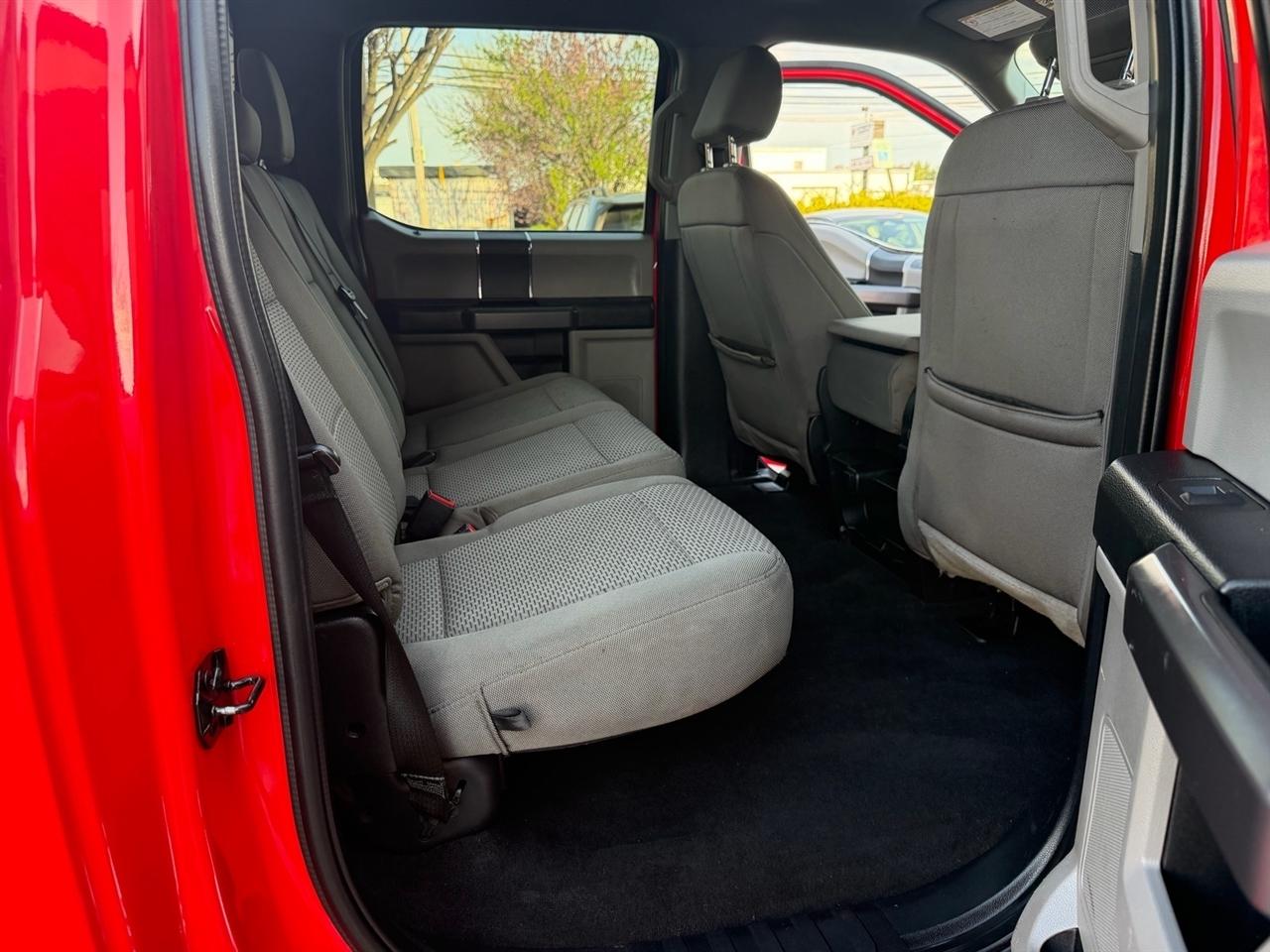 Ford Super Duty F-250 SRW XLT 4WD Crew Cab 8' Box 2021