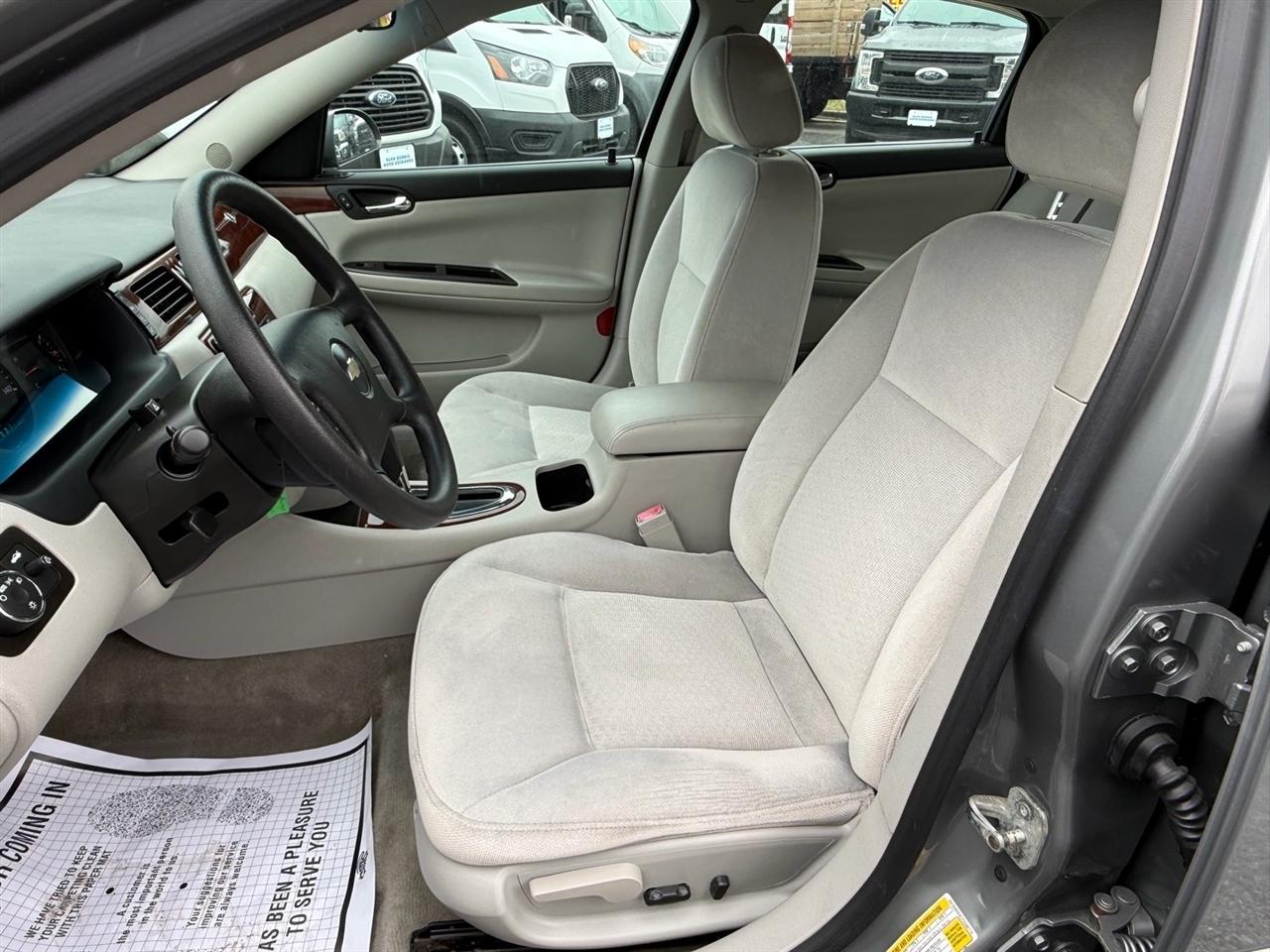 Chevrolet Impala 4dr Sdn LS 2007