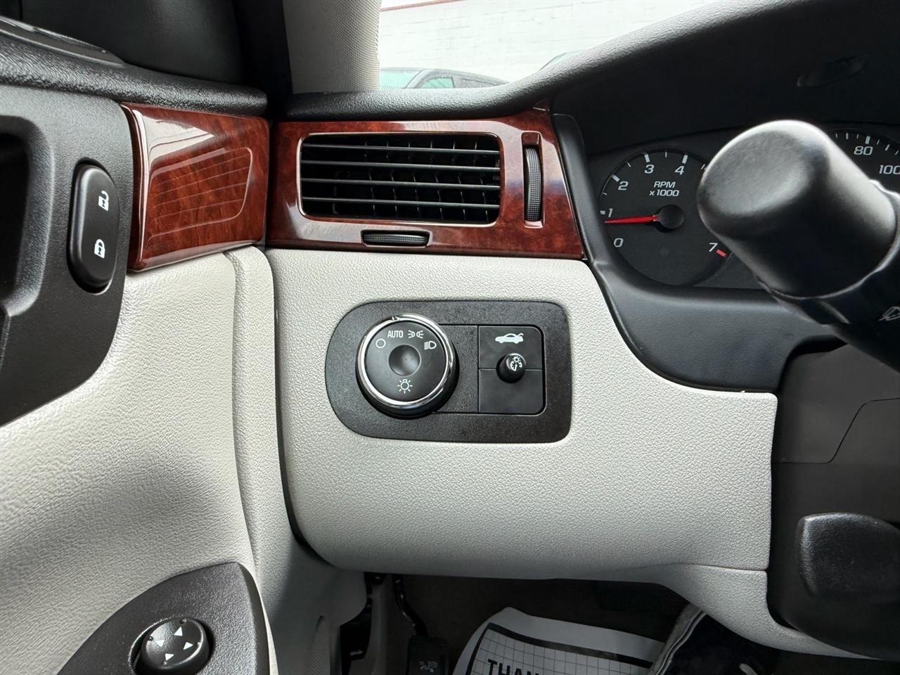 Chevrolet Impala 4dr Sdn LS 2007