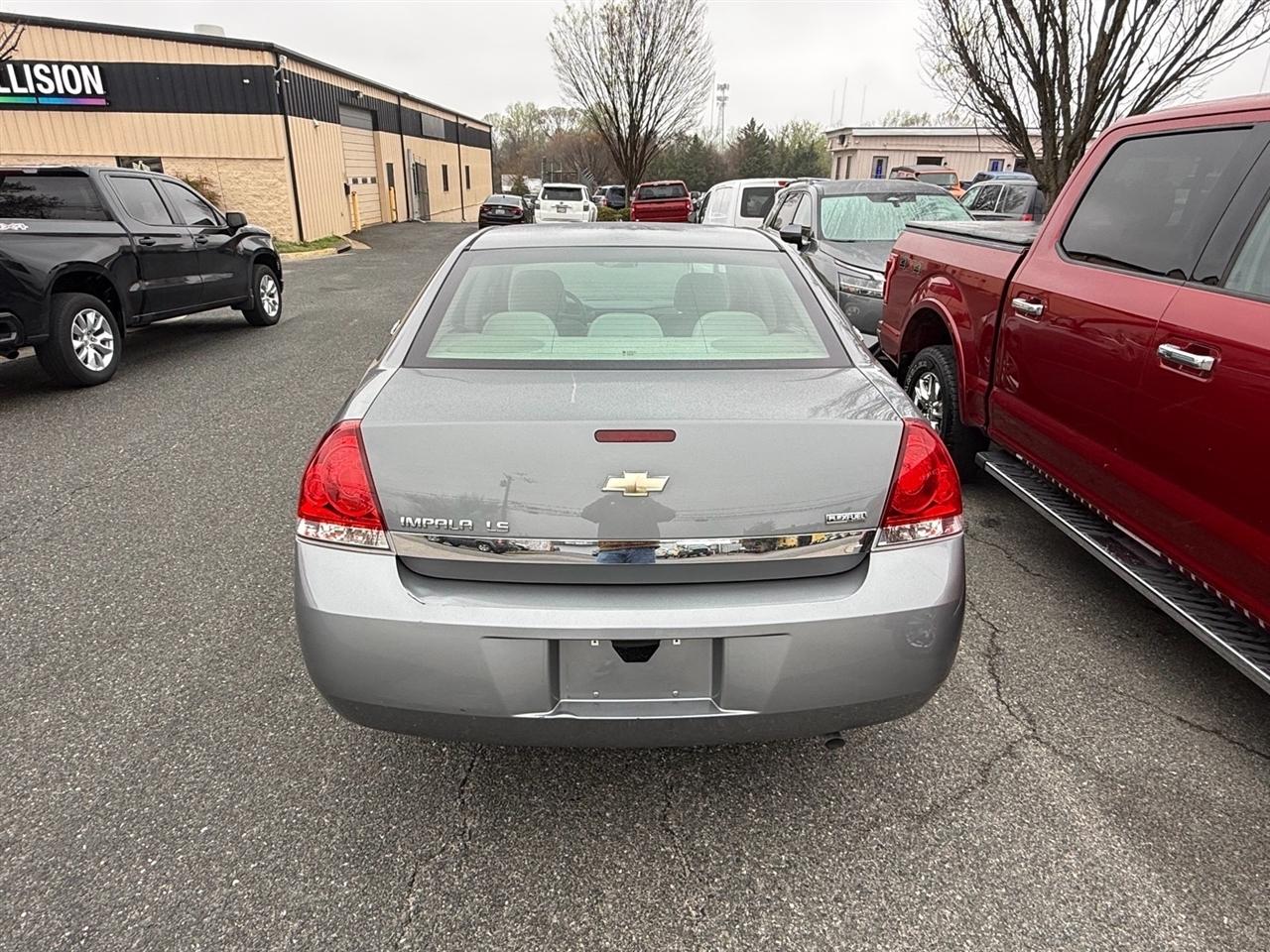 Chevrolet Impala 4dr Sdn LS 2007