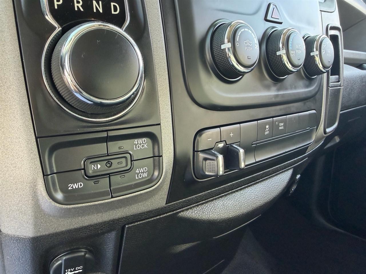 RAM 1500 Classic Tradesman 4x4 Quad Cab 6'4" Box 2019