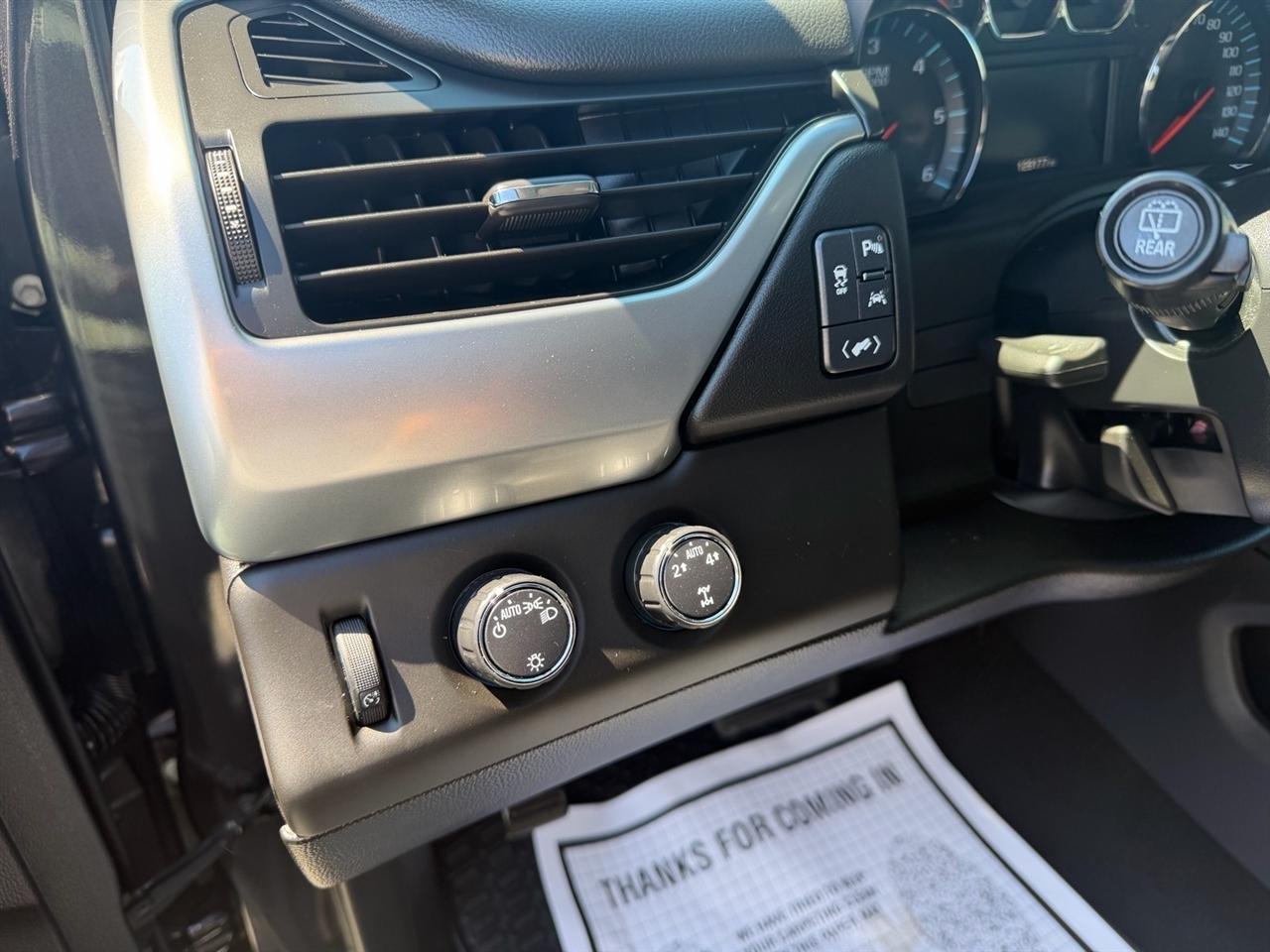 Chevrolet Tahoe 4WD 4dr LT 2016