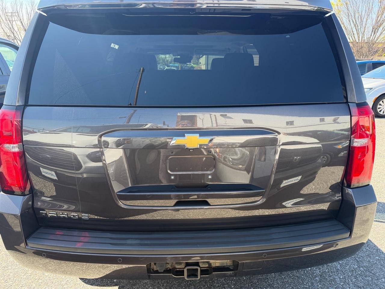 Chevrolet Tahoe 4WD 4dr LT 2016