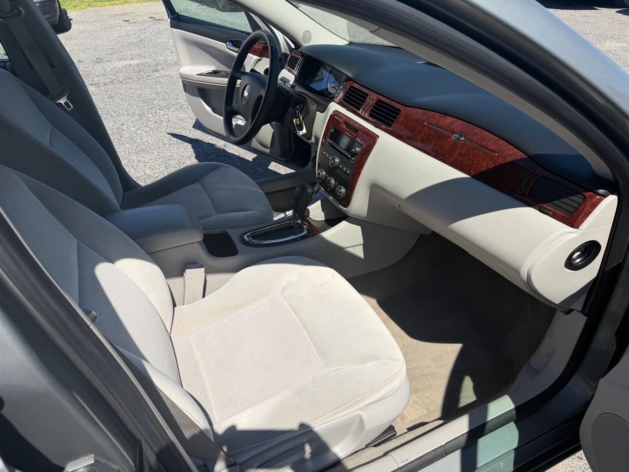 Chevrolet Impala 4dr Sdn LS 2007