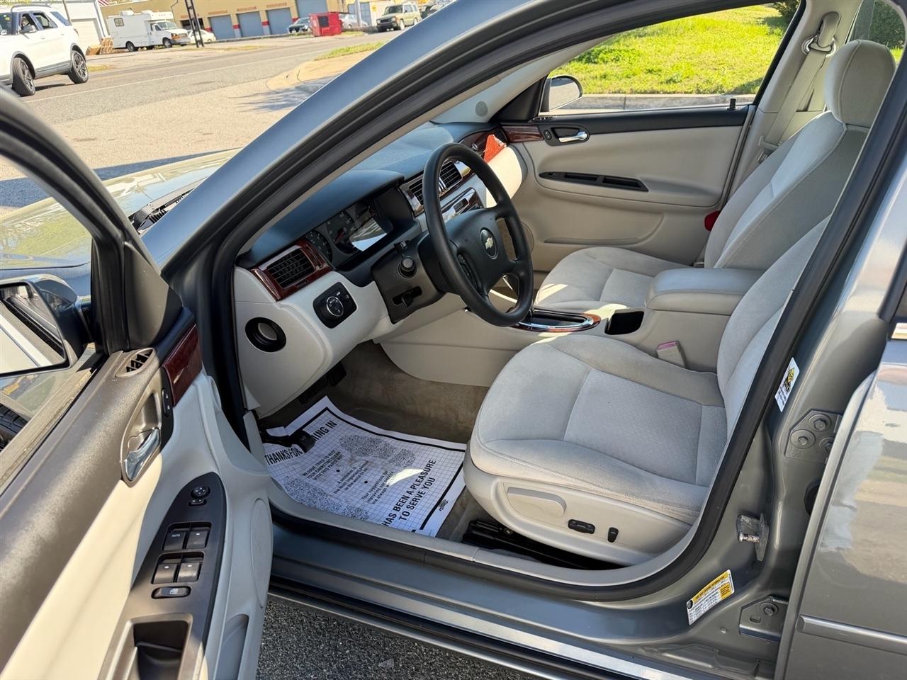 Chevrolet Impala 4dr Sdn LS 2007