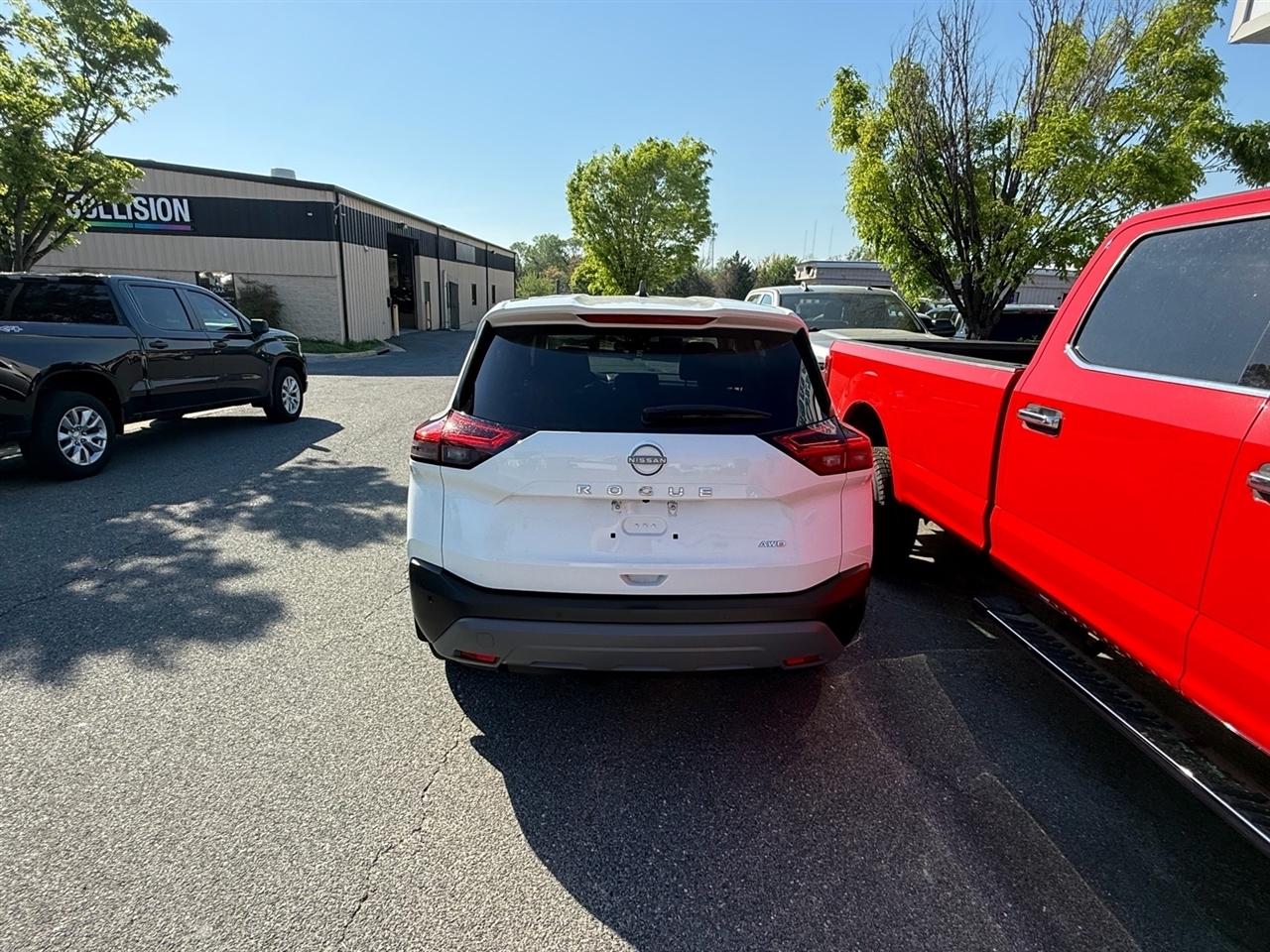 Nissan Rogue AWD S *Ltd Avail* 2023